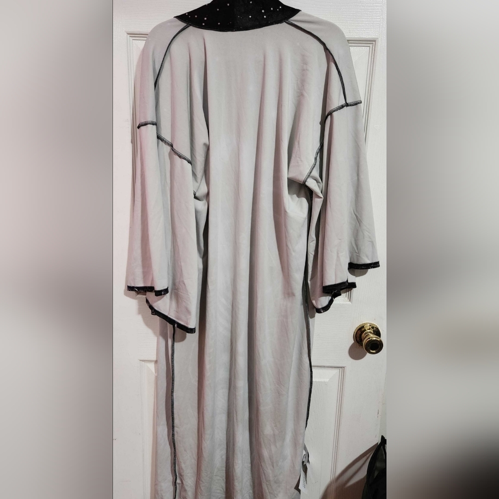 Blackmilk Magic Death Cat Velvet Swan Kimono NO TIE INCLUDED - Picture 5 of 6